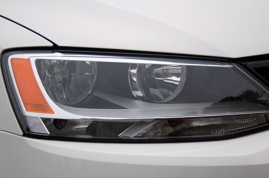  Volkswagen Jetta 2011 года  (фото 66 из 139)
